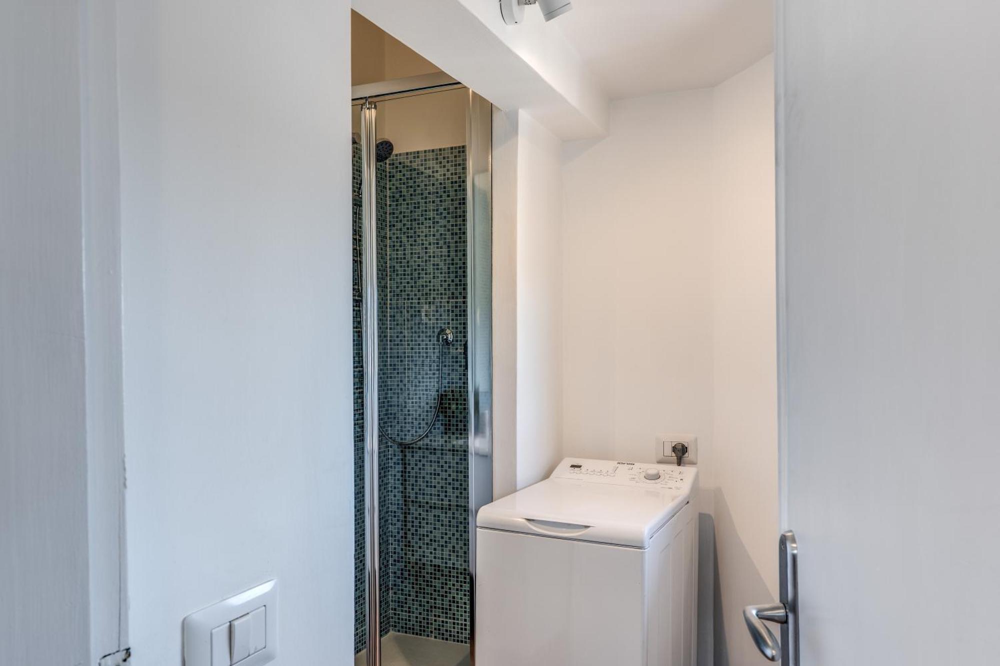 Attic With Terrace Spanish Steps Exclusive Rom
